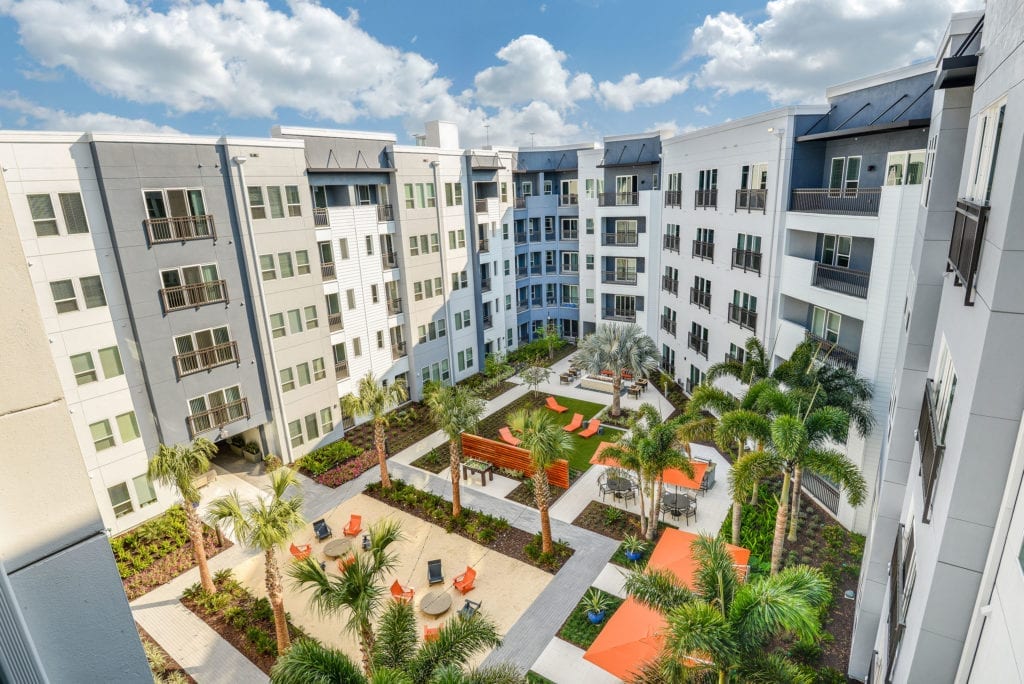 Luxury Amenities Aurora Downtown Tampa, FL Apartments