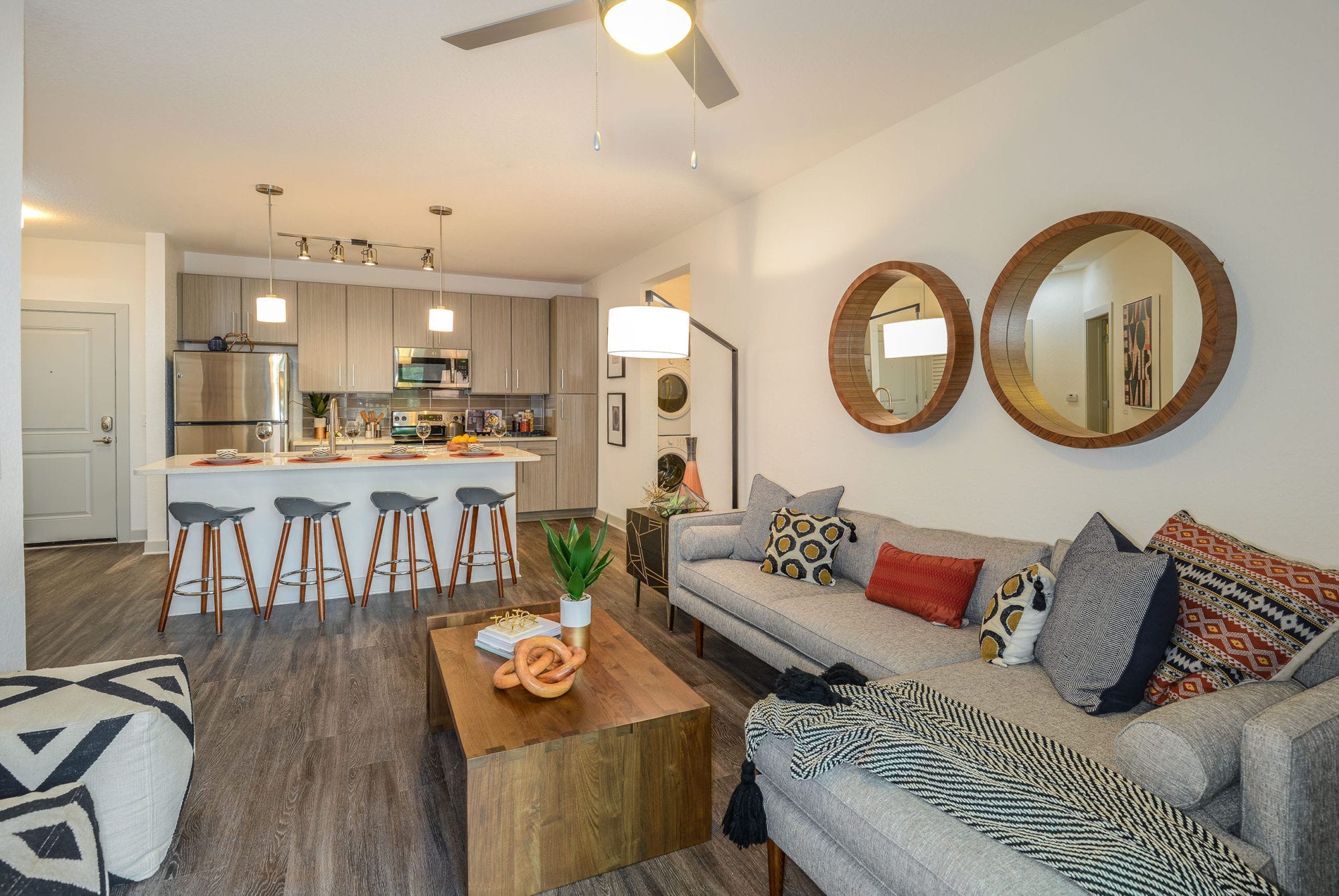 Tampa Luxury Apartments Grady Square Apartments